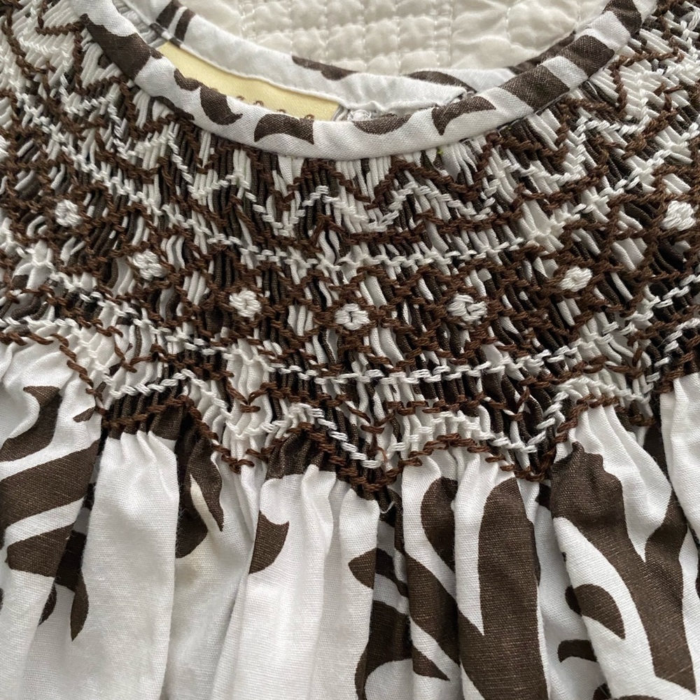 Smocked set - Picture 2 of 3
